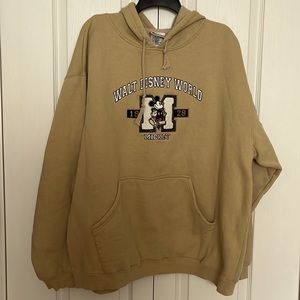 Walt Disney World Hooded Sweatshirt - Soft & Comfortable. Size XL
